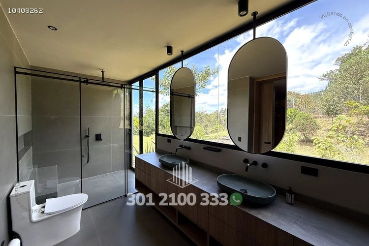 Casa de 3 alcobas en arriendo en Las Palmas, Envigado, 390 m² · foto 21 de 24