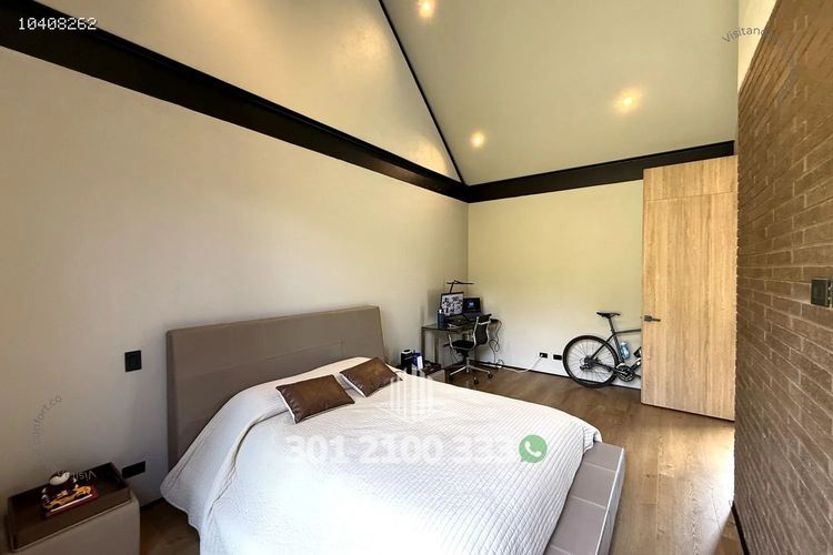 Casa de 3 alcobas en arriendo en Las Palmas, Envigado, 390 m² · foto 22 de 24