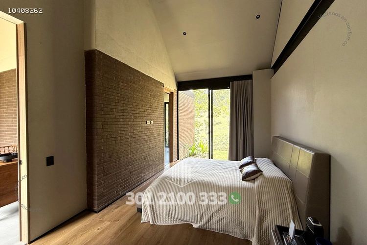 Casa de 3 alcobas en arriendo en Las Palmas, Envigado, 390 m² · foto 23 de 24