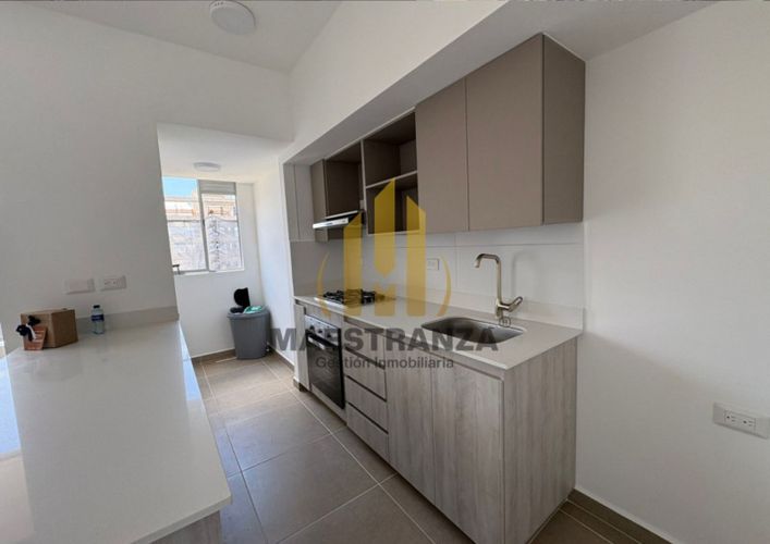 Apartamento de 3 alcobas en venta en Villa Carlota, Medellín, 100 m² · foto 4 de 13