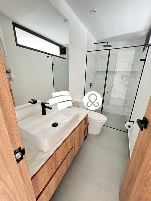 Casa de 3 alcobas en venta en Laureles, Medellín, 192 m² · foto 3 de 12