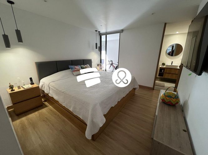 Casa de 3 alcobas en venta en Laureles, Medellín, 192 m² · foto 4 de 12