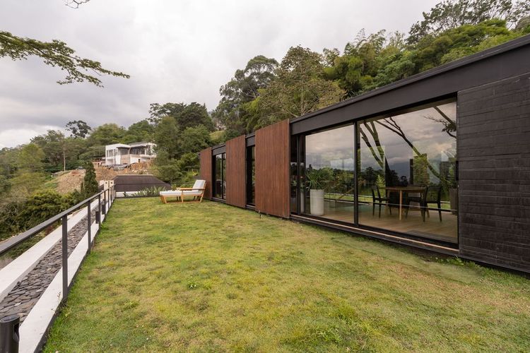 Casa de 8 alcobas en venta en Las Palmas, Medellín, 595 m² · foto 16 de 16