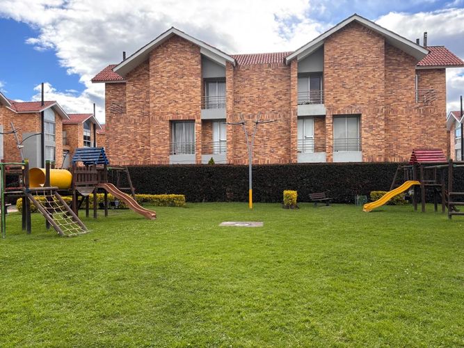 Casa en venta en San Jose De Los Nogales, Chía · foto 19 de 20