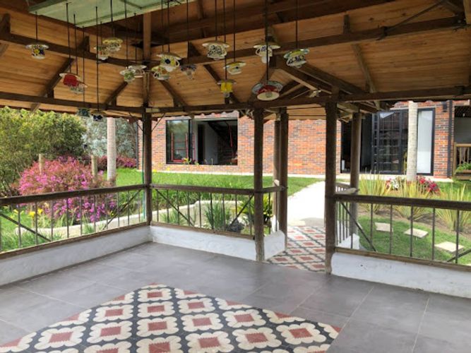 Casa de 4 alcobas en arriendo en San Jose, Guarne, 190 m² · foto 9 de 24