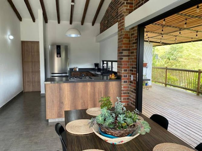 Casa de 4 alcobas en arriendo en San Jose, Guarne, 190 m² · foto 13 de 24