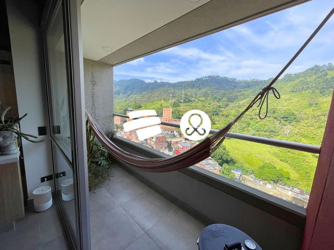 Apartamento de 1 alcoba en venta en Las Lomitas, Sabaneta, 57 m² · foto 4 de 13