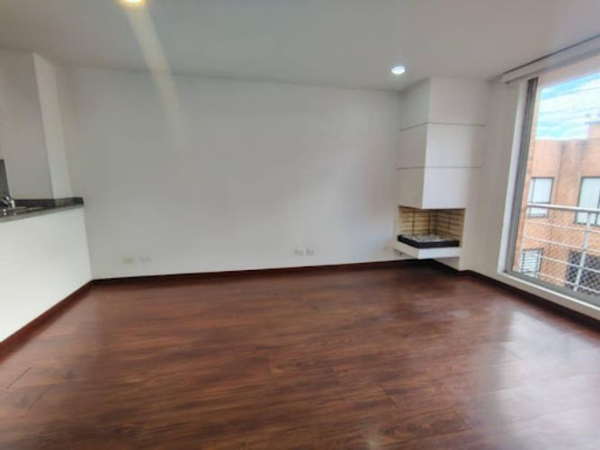 Apartaestudio en venta en El Batán, Bogotá, 45 m² · foto 2 de 20