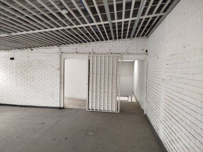 Local en arriendo en Troncal, Cali, 130 m² · foto 13 de 15