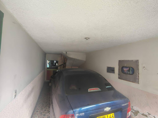 Casa en venta en El Carmen, Bogotá · foto 10 de 15