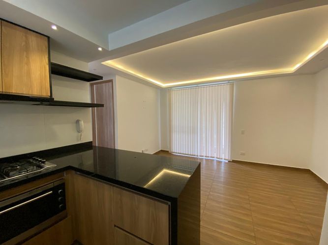Apartamento de 2 alcobas en venta en El Carmelo, Candelaria, 57 m² · foto 4 de 24