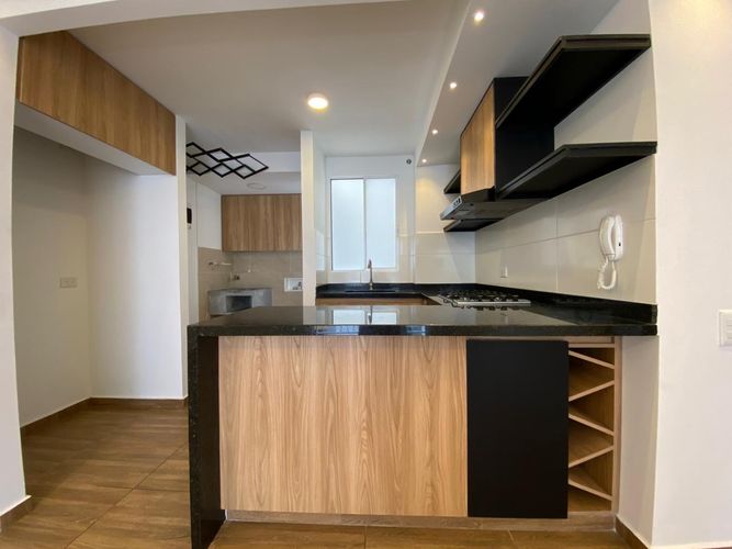 Apartamento de 2 alcobas en venta en El Carmelo, Candelaria, 57 m² · foto 8 de 24