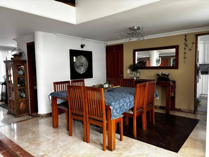 Casa de 3 alcobas en venta en Ilarco, Bogotá, 280 m² · foto 7 de 24