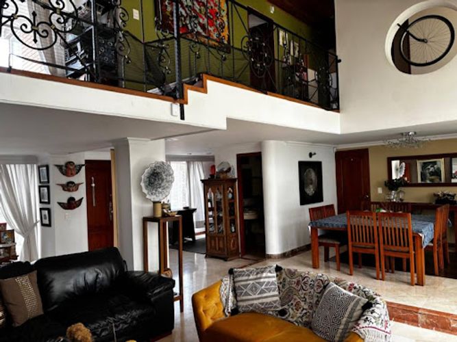 Casa de 3 alcobas en venta en Ilarco, Bogotá, 280 m² · foto 10 de 24