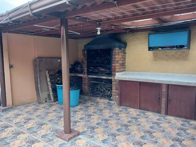 Casa de 4 alcobas en venta en Estrella Del Norte, Bogotá, 285 m² · foto 13 de 24
