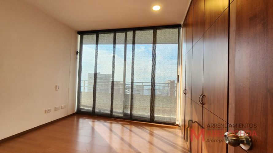 Apartamento de 2 alcobas en venta en El Poblado, Medellín, 115 m² · foto 13 de 23
