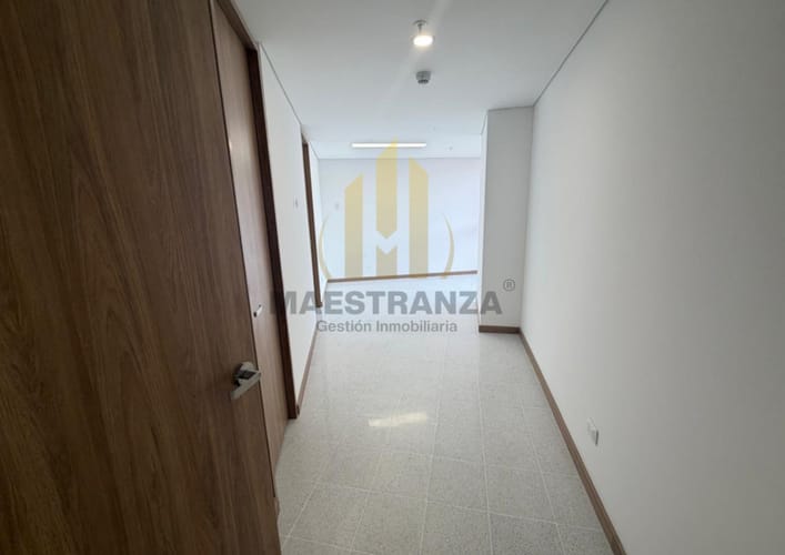 Consultorio en arriendo en Lorena, Medellín, 34 m² · foto 3 de 8