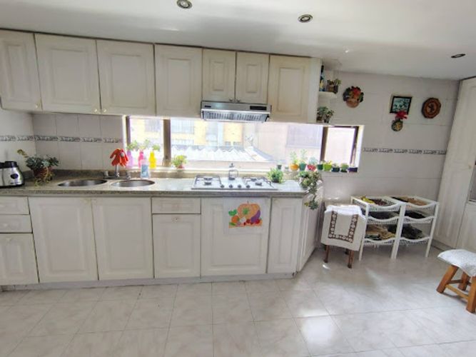 Apartamento en venta en Cedritos, Bogotá · foto 7 de 24