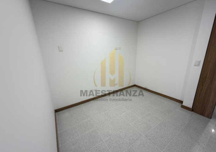 Consultorio en arriendo en Lorena, Medellín, 29 m² · foto 3 de 7