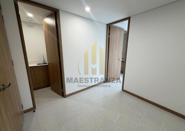 Consultorio en arriendo en Lorena, Medellín, 29 m² · foto 5 de 7