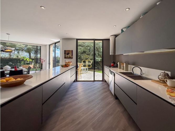 Casa de 4 alcobas en venta en Pueblo Viejo, Cota, 285 m² · foto 3 de 24