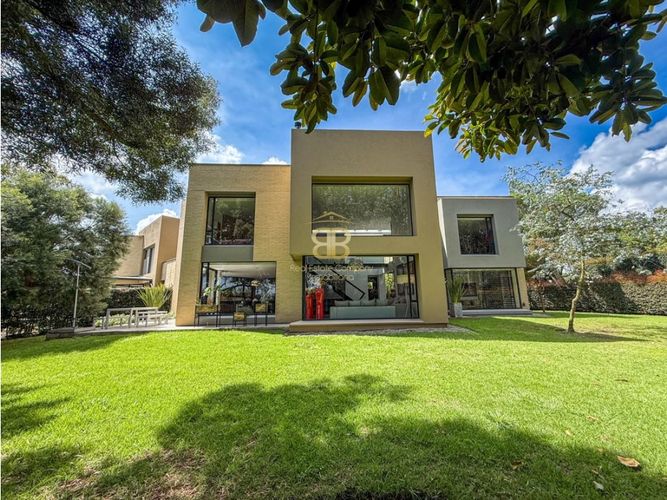 Casa de 4 alcobas en venta en Pueblo Viejo, Cota, 285 m² · foto 4 de 24