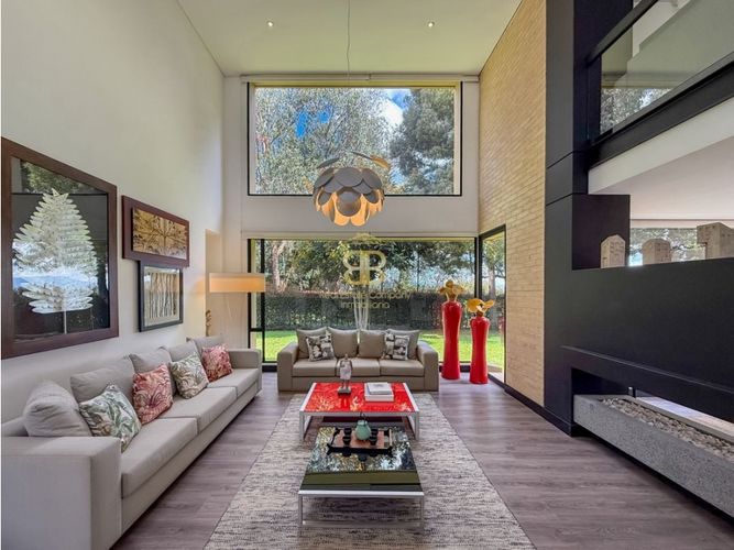 Casa de 4 alcobas en venta en Pueblo Viejo, Cota, 285 m² · foto 5 de 24