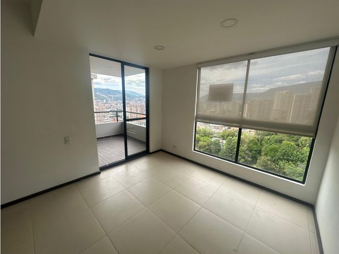 Apartamento de 3 alcobas en arriendo en El Carmelo Ii, Sabaneta, 80 m² · foto 5 de 24