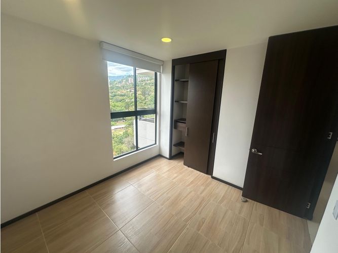 Apartamento de 3 alcobas en arriendo en El Carmelo Ii, Sabaneta, 80 m² · foto 14 de 24