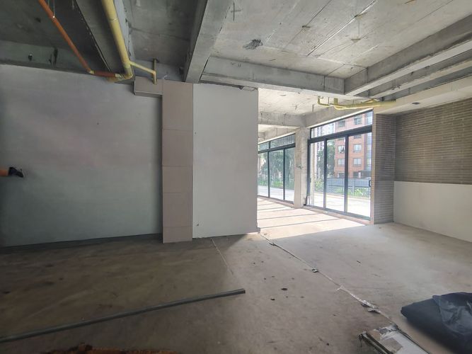 Local en arriendo en Vía Las Palmas, Medellín, 111 m² · foto 2 de 9
