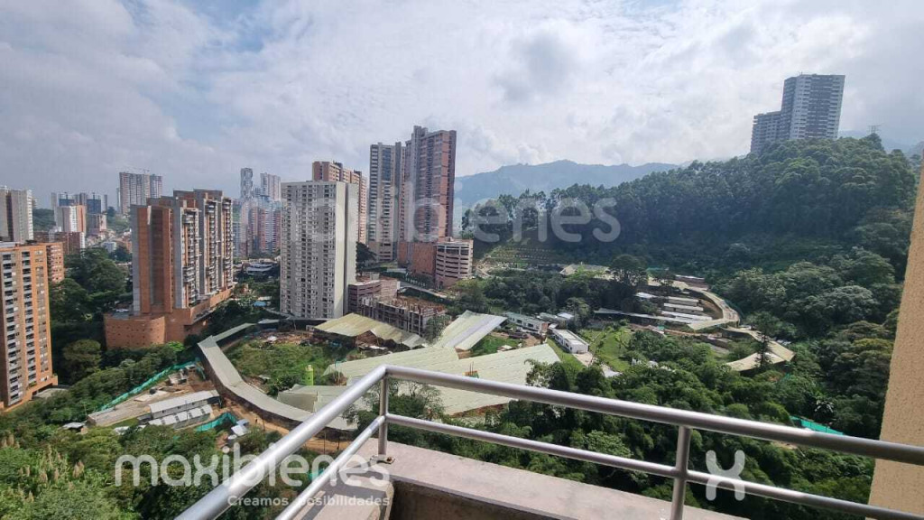 Apartamento en Arriendo en Cañaveralejo, Sabaneta