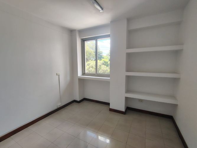 Oficina en arriendo en El Poblado, Medellín, 217 m² · foto 14 de 15