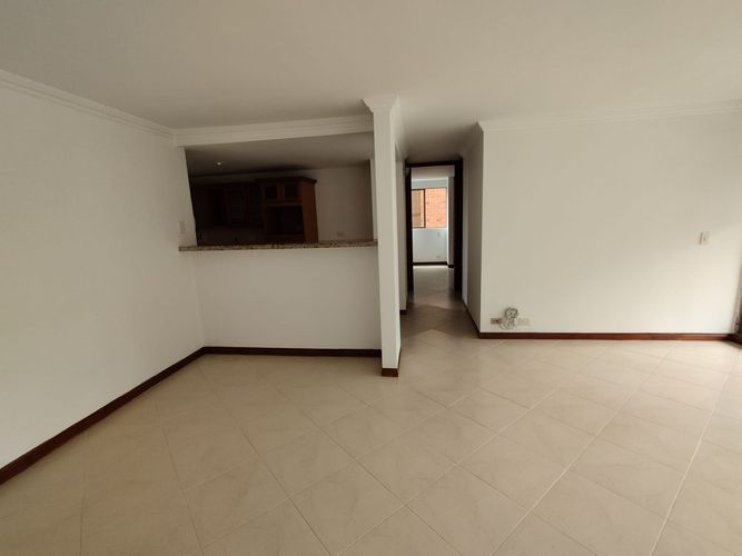 Apartamento de 2 alcobas en arriendo en Mugá, Envigado, 93 m² · foto 6 de 20