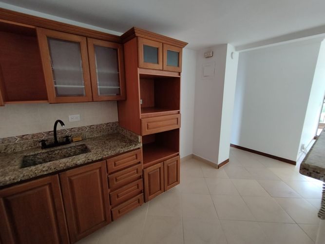 Apartamento de 2 alcobas en arriendo en Mugá, Envigado, 93 m² · foto 10 de 20