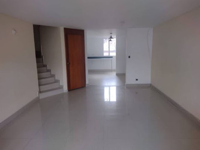 Apartamento de 3 alcobas en venta en Las Acacias, Bogotá, 102 m² · foto 4 de 24