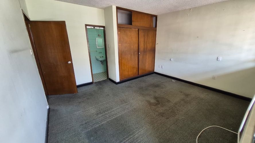 Casa de 5 alcobas en venta en Sotomayor, Bucaramanga, 450 m² · foto 12 de 24