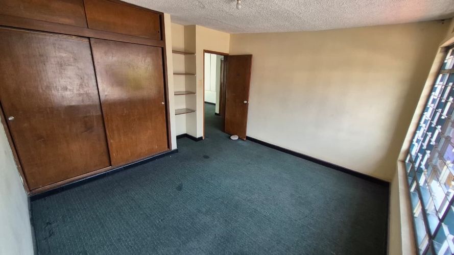 Casa de 5 alcobas en venta en Sotomayor, Bucaramanga, 450 m² · foto 16 de 24