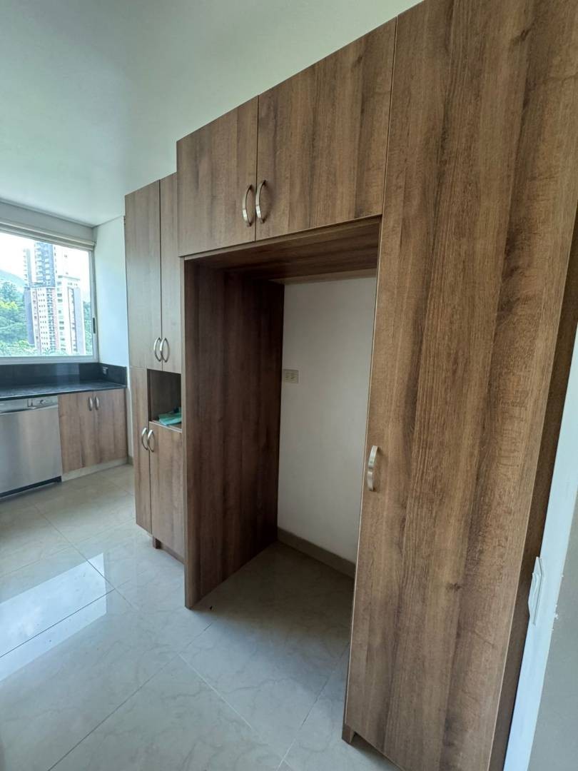 Apartamento en arriendo en El Tesoro, Medellín · foto 18 de 24