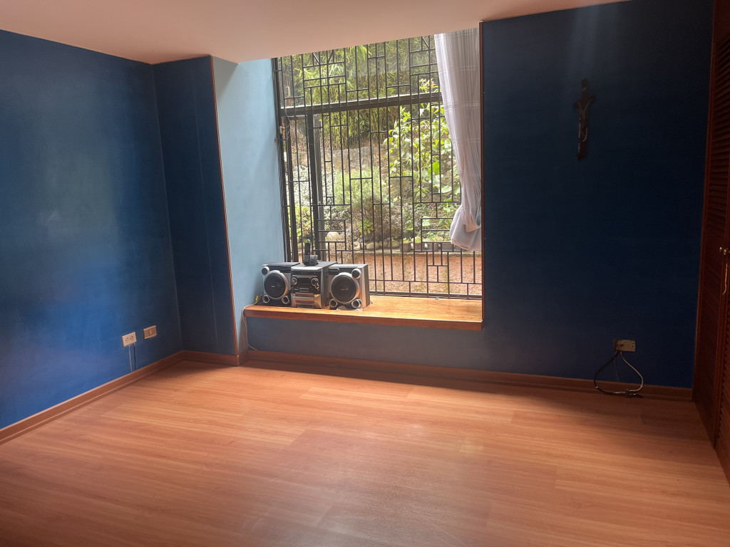 Apartamento en venta en Los Rosales, Bogotá · foto 11 de 16