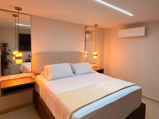 Oficina en venta en El Poblado, Medellín, 350 m² · foto 3 de 13