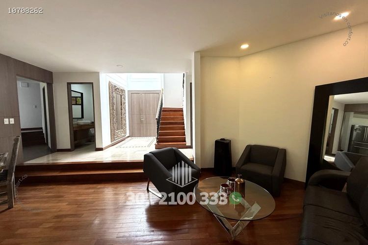 Casa de 3 alcobas en arriendo en Las Palmas, Envigado, 450 m² · foto 3 de 24