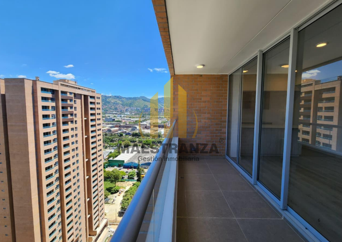 Apartamento de 3 alcobas en venta en Villa Carlota, Medellín, 100 m² · foto 10 de 14