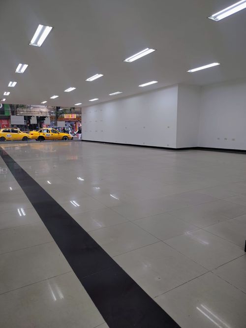 Local en arriendo en Centro, Cúcuta, 297 m² · foto 4 de 10