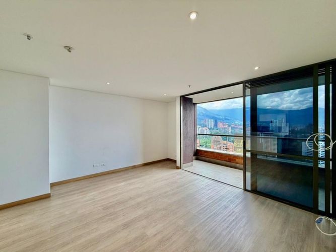 Apartamento de 1 alcoba en arriendo en Los Balsos, Medellín, 67 m² · foto 12 de 24