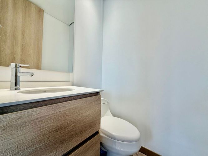 Apartamento de 1 alcoba en arriendo en Los Balsos, Medellín, 67 m² · foto 21 de 24
