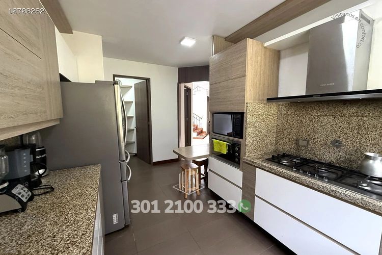 Casa de 3 alcobas en arriendo en Las Palmas, Envigado, 450 m² · foto 15 de 24