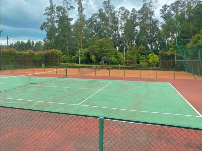 Casa de 4 alcobas en venta en La Frontera, Cajicá, 283 m² · foto 16 de 24