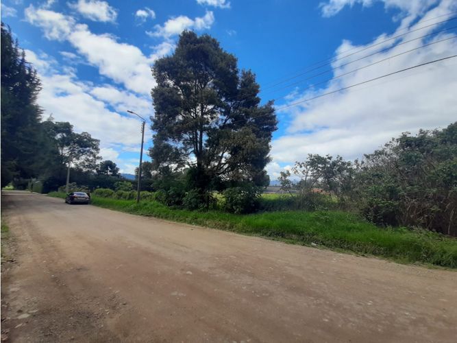 Lote en venta en Fusca, Chía, 5629 m² · foto 3 de 16