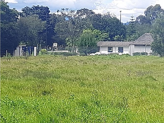 Lote en venta en Fusca, Chía, 5629 m² · foto 7 de 16