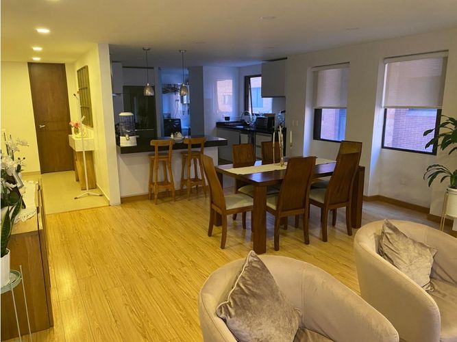 Apartamento de 2 alcobas en venta en Chico, Bogotá, 141 m² · foto 6 de 24